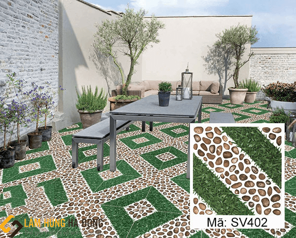 Gạch Sân Vườn VIGLACERA SV402 nổi bật với họa tiết giả cỏ cùng những viên sỏi nhỏ tạo nên một thể đồng nhất tô điểm sáng cho sân vườn nhà.